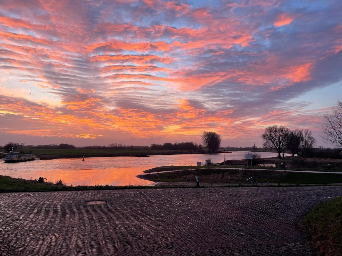 Heerlijke Boerderij Bij Veluwezoom In Het Oude Dieren Bagian luar foto